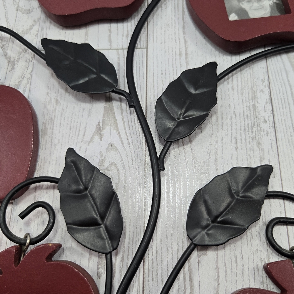 Cottagecore Coutry Style Apple-Shaped Red Photo Family Tree Frame - Picture 4 of 7